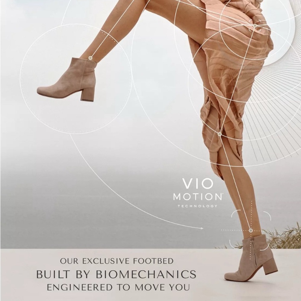 Vionic Sleek Black Ankle Booties - image 7